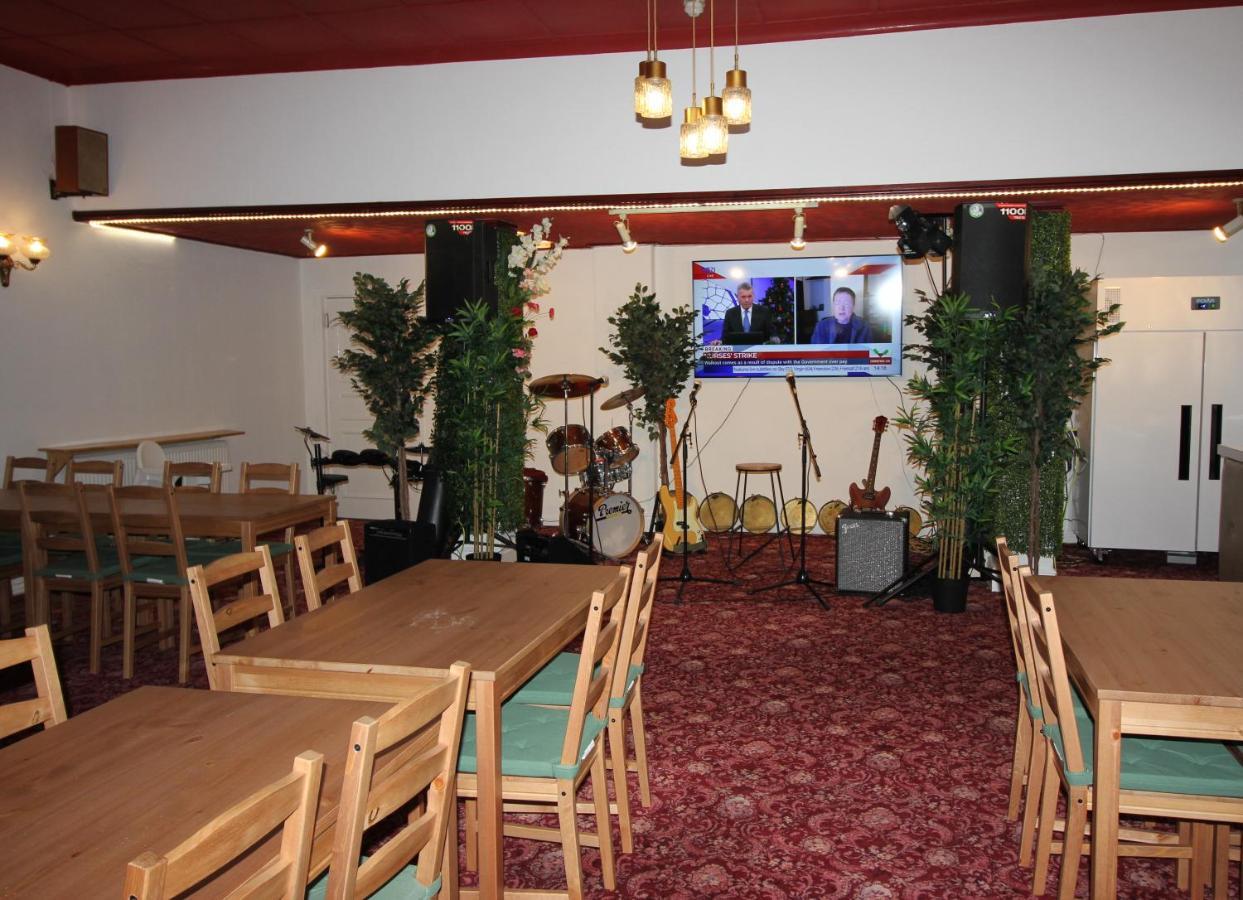 Churchill Hotel & Nagawa Restaurant Ковентри Экстерьер фото