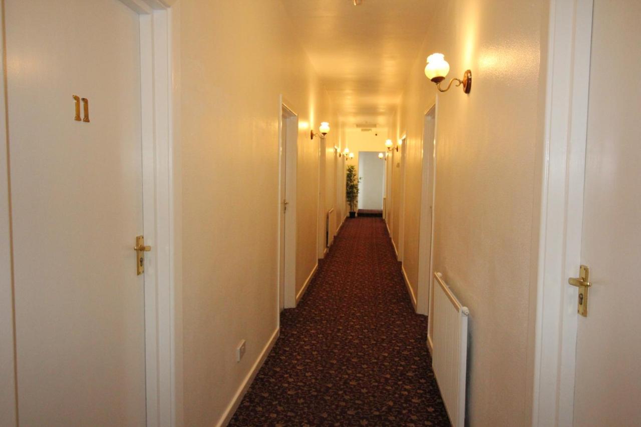 Churchill Hotel & Nagawa Restaurant Ковентри Экстерьер фото